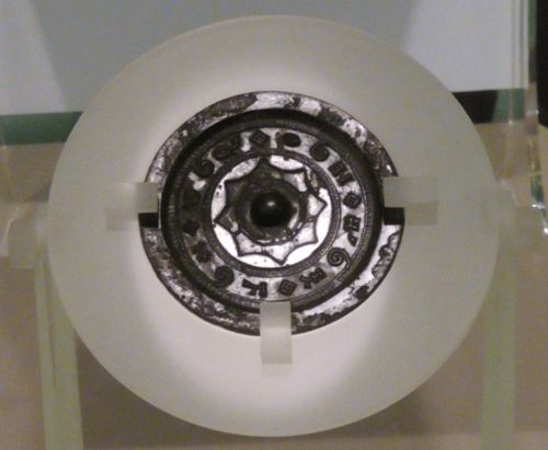 上海博物館珍藏近百萬(wàn)件文物,件件都是精品,其中一件堪稱(chēng)國(guó)寶級(jí)